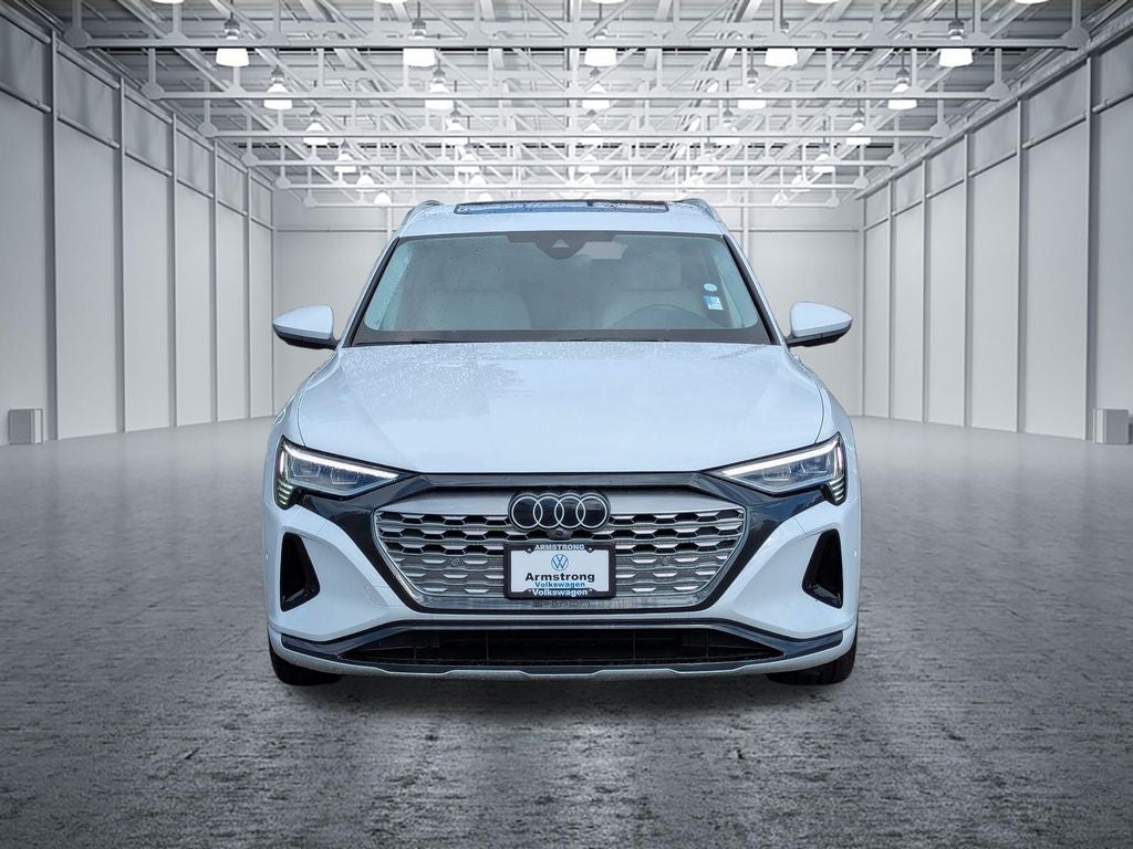 2024 Audi Q8 e-tron Premium Plus
