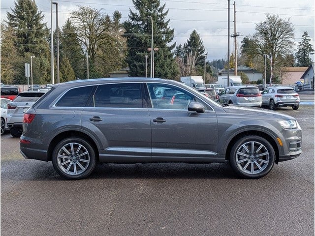 2019 Audi Q7 55 Premium quattro