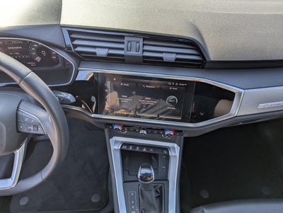 2024 Audi Q3 Premium