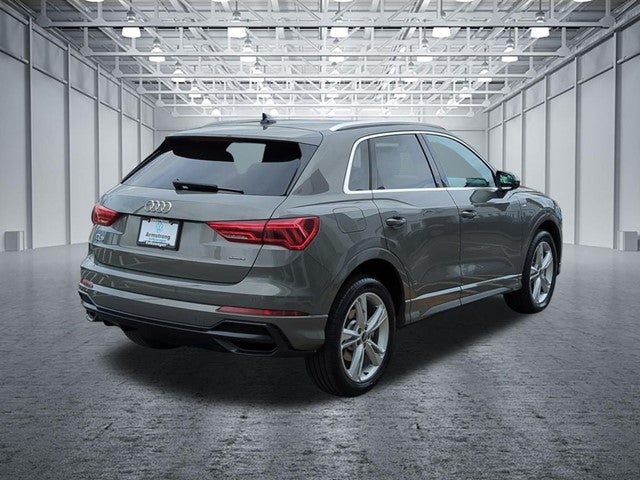 2022 Audi Q3 Premium S Line quattro