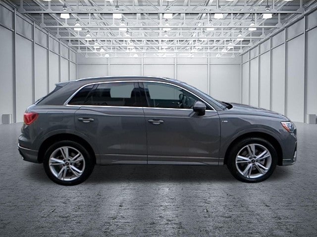2022 Audi Q3 Premium S Line quattro