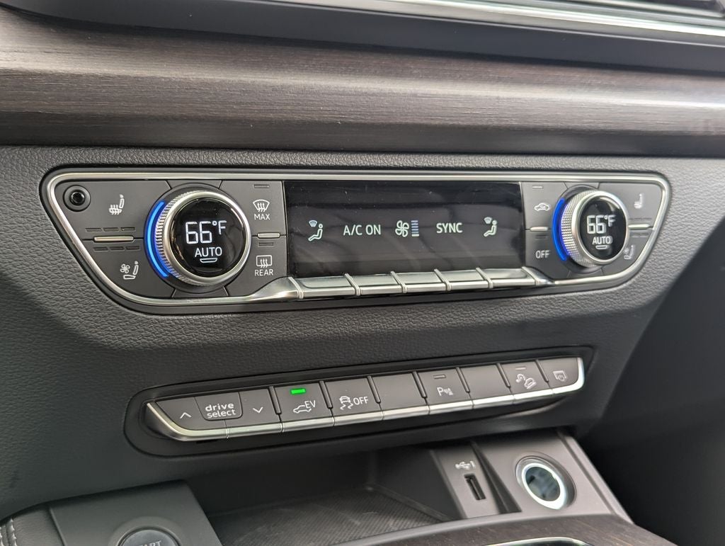 2023 Audi Q5 S line Premium Plus
