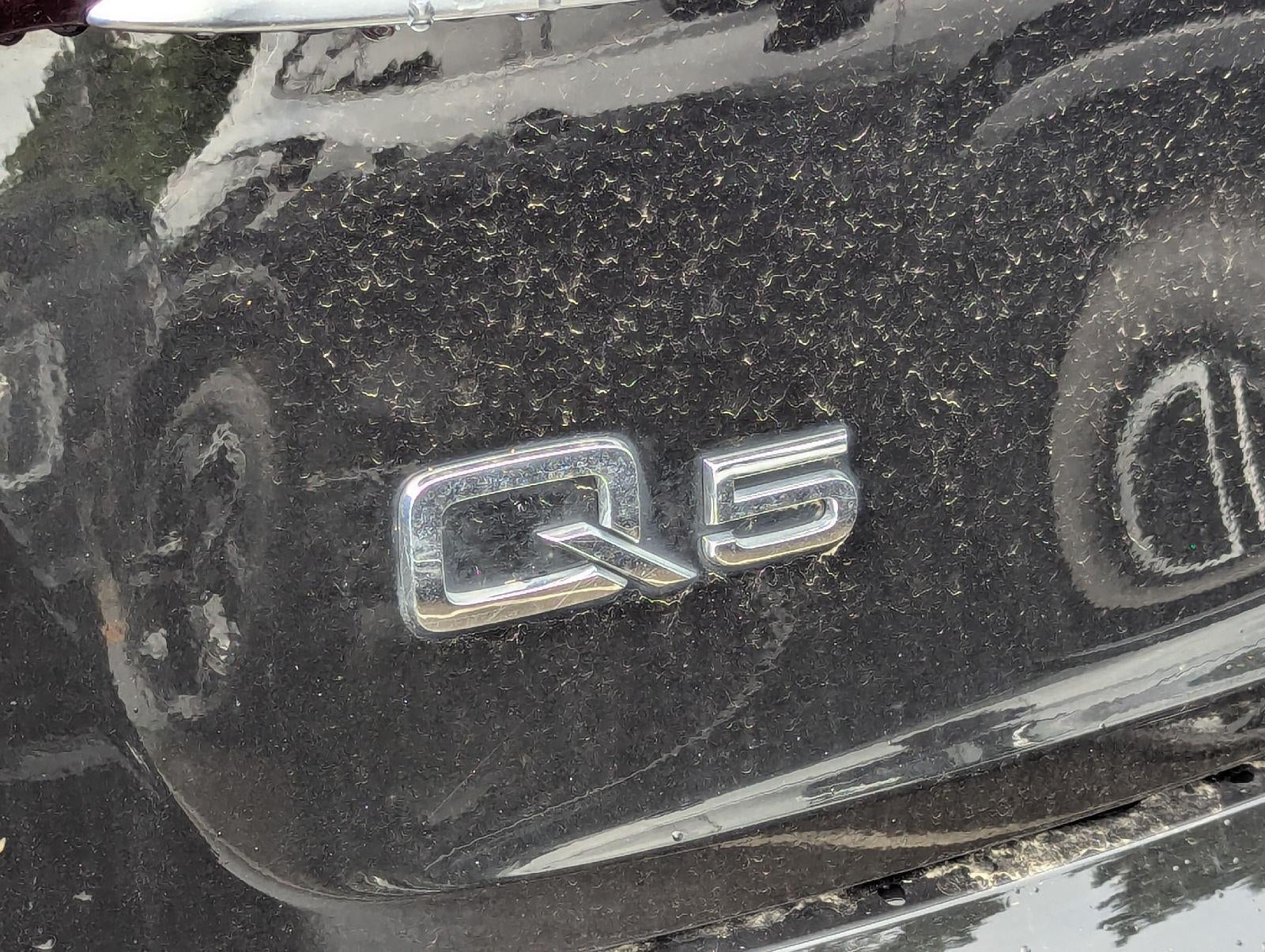 2023 Audi Q5 S line Premium