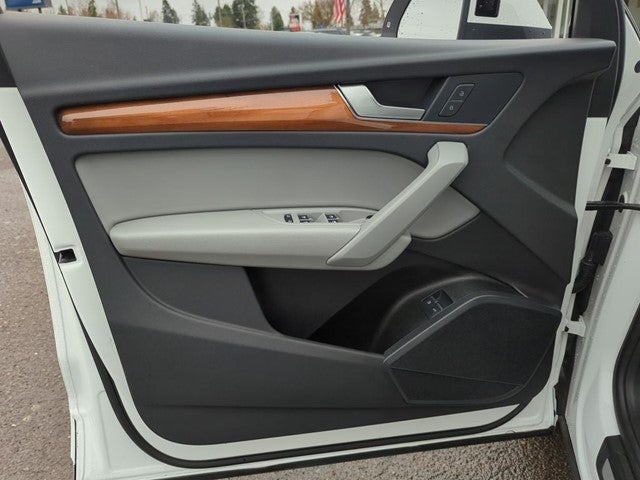 2023 Audi Q5 e 55 Premium S Line