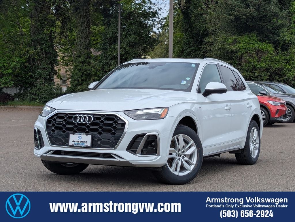 2023 Audi Q5 45 S line Premium quattro