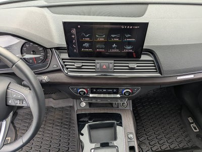 2023 Audi Q5 45 S line Premium quattro