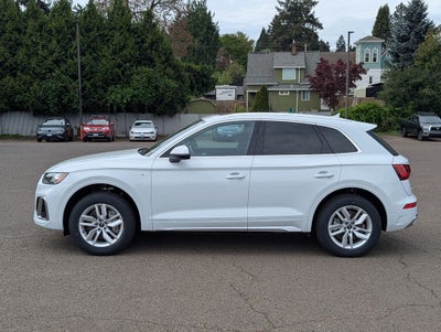 2023 Audi Q5 45 S line Premium quattro
