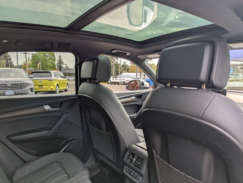 2023 Audi Q5 45 S line Premium quattro