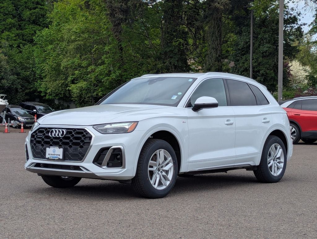 2023 Audi Q5 45 S line Premium quattro