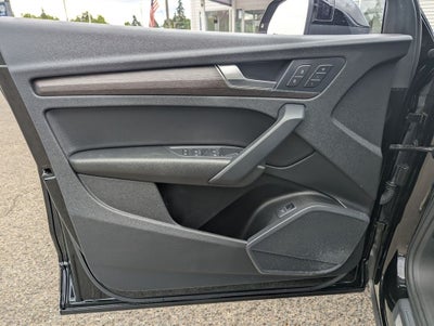 2023 Audi Q5 45 S line Premium quattro