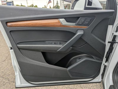 2023 Audi Q5 45 S line Premium quattro