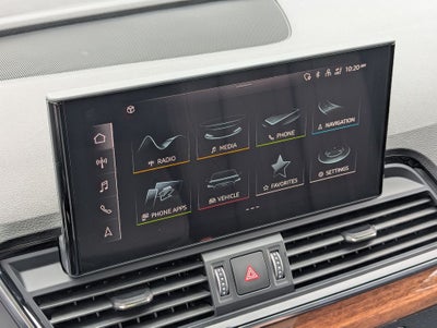 2023 Audi Q5 45 S line Premium quattro
