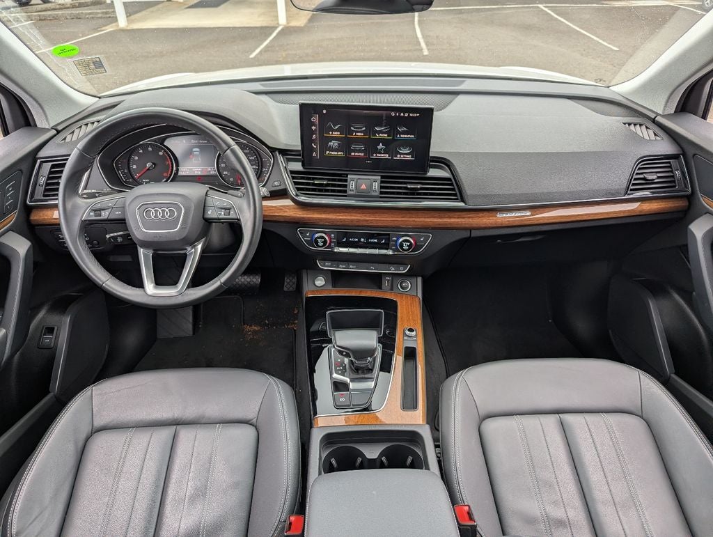 2023 Audi Q5 45 S line Premium quattro