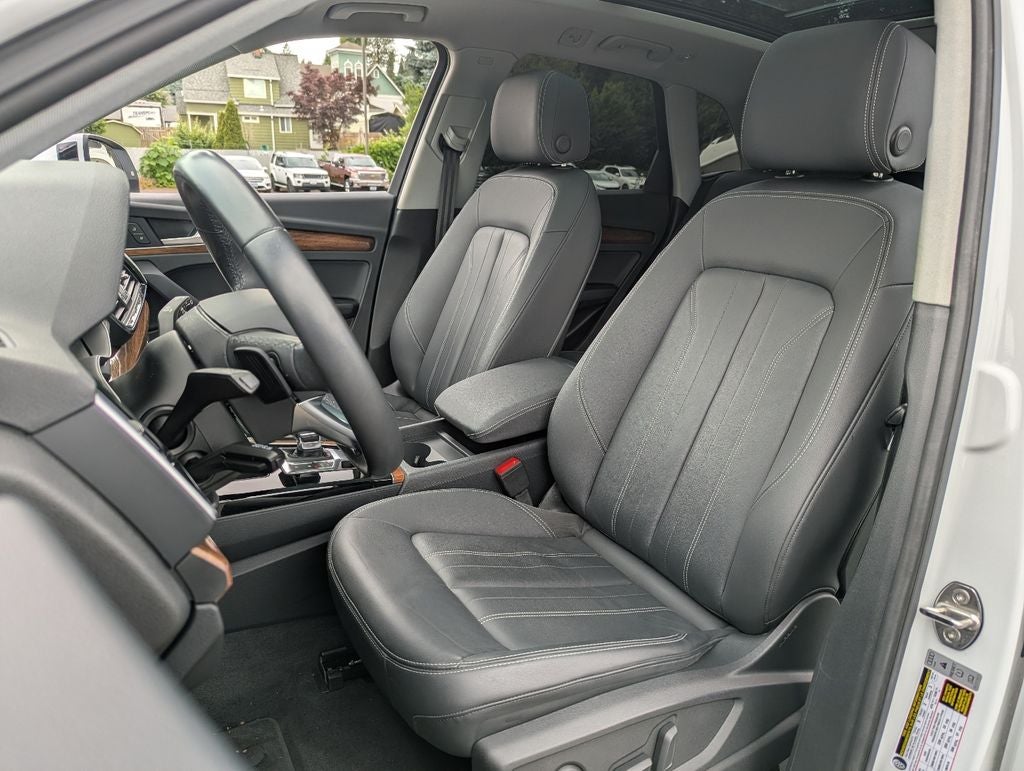 2023 Audi Q5 45 S line Premium quattro