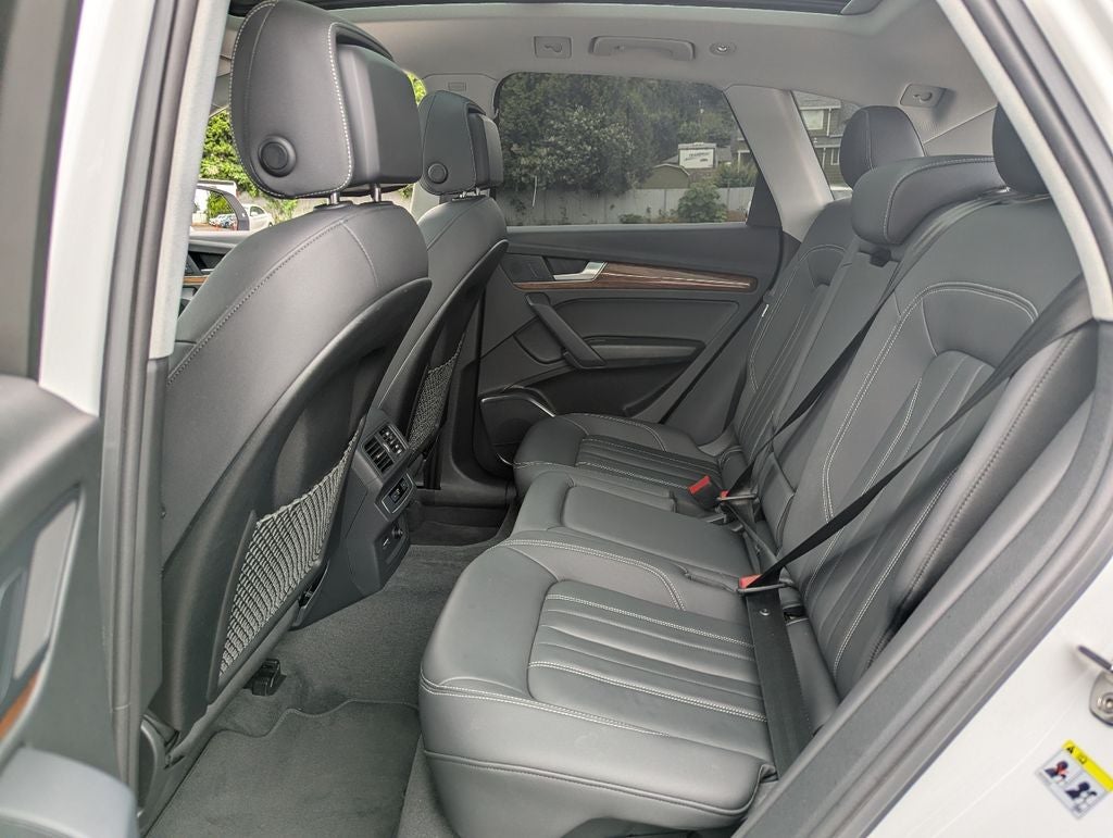 2023 Audi Q5 45 S line Premium quattro
