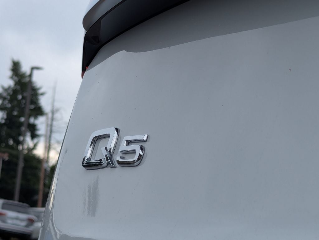 2023 Audi Q5 45 S line Premium quattro