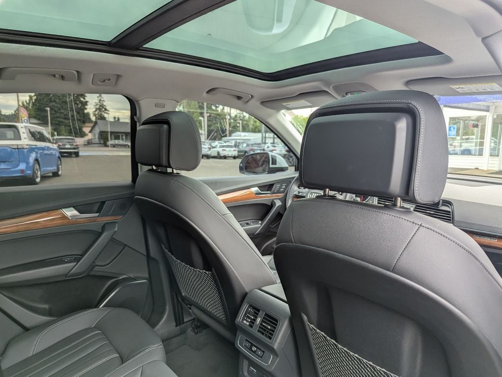 2023 Audi Q5 45 S line Premium quattro