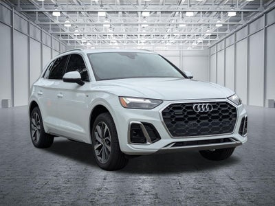 2023 Audi Q5 45 S line Premium quattro