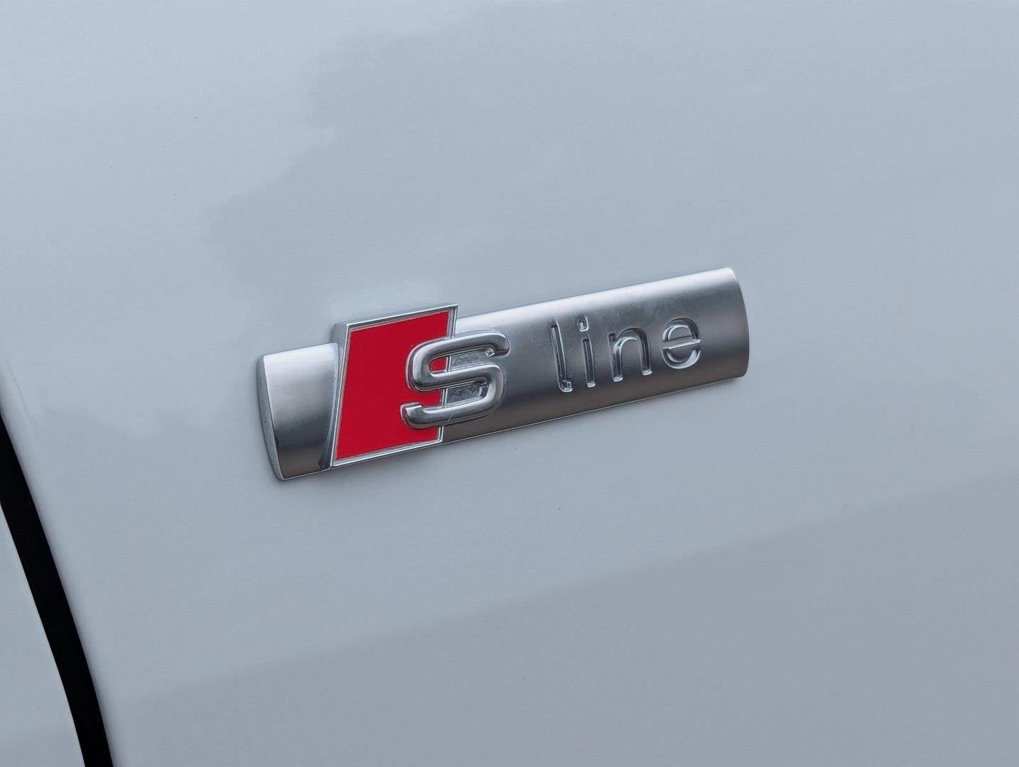2024 Audi Q4 e-tron Premium
