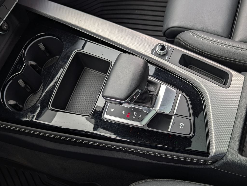 2023 Audi A4 45 S line Premium Plus quattro