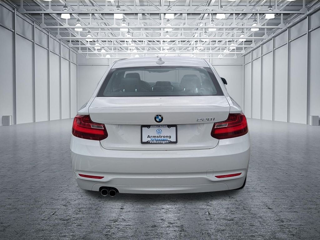 2015 BMW 2 Series 228i