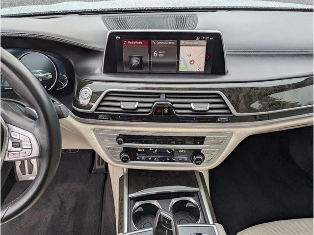 2019 BMW 7 Series 740i