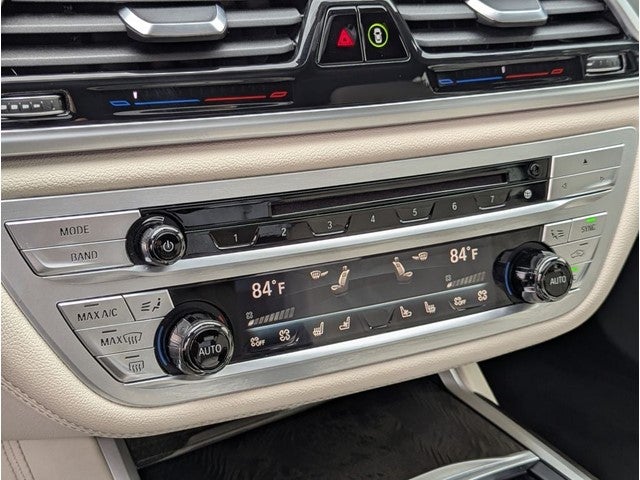 2019 BMW 7 Series 740i