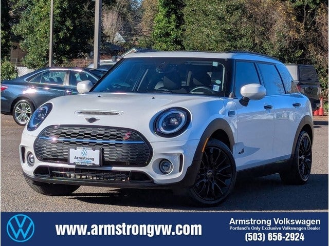 2024 MINI Signature Cooper S Clubman