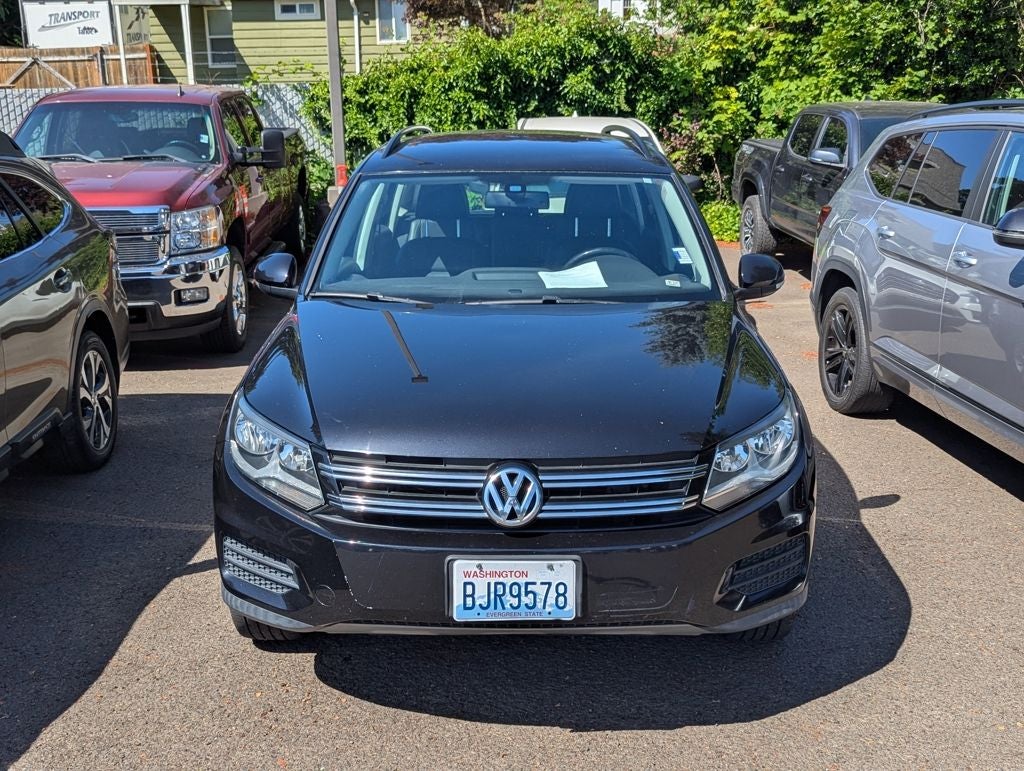 2016 Volkswagen Tiguan Base