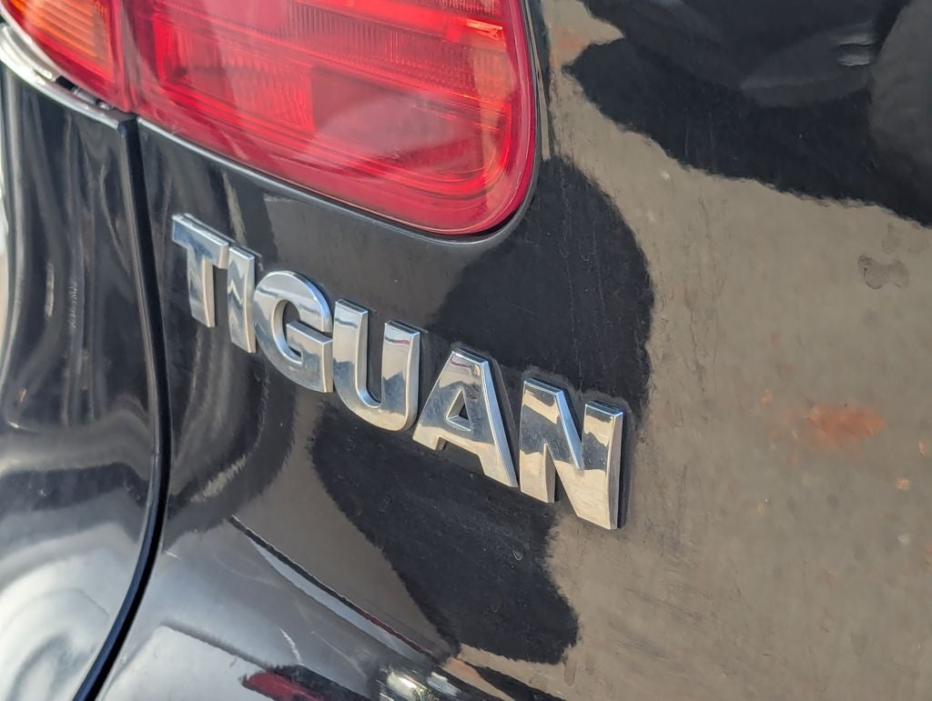 2016 Volkswagen Tiguan Base