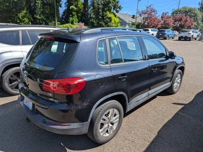 2016 Volkswagen Tiguan Base