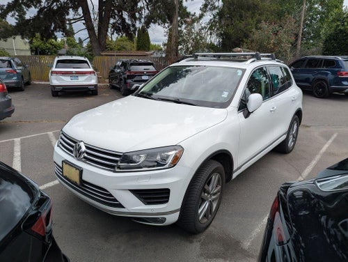 2016 Volkswagen Touareg VR6 FSI Lux