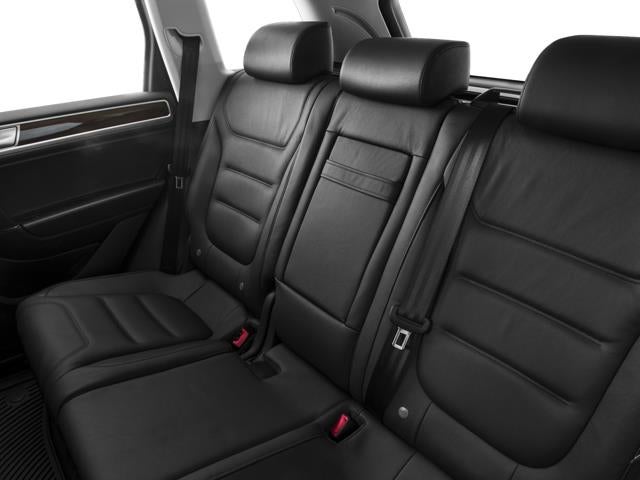 2016 Volkswagen Touareg VR6 FSI Lux