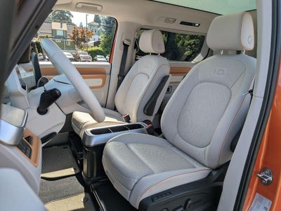 2025 Volkswagen ID. Buzz Pro S Plus