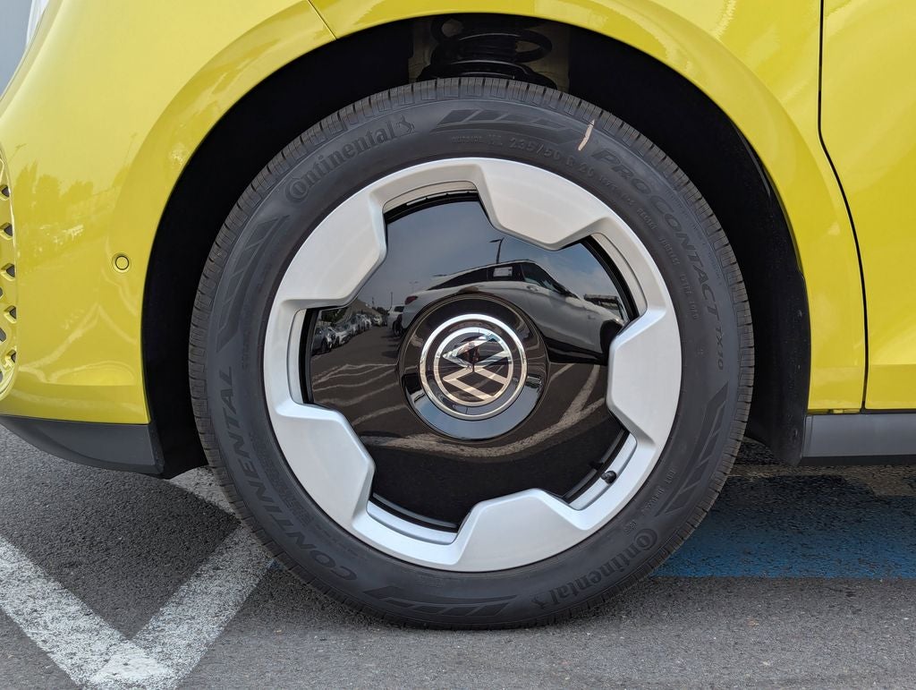 2025 Volkswagen ID. Buzz Pro S Plus