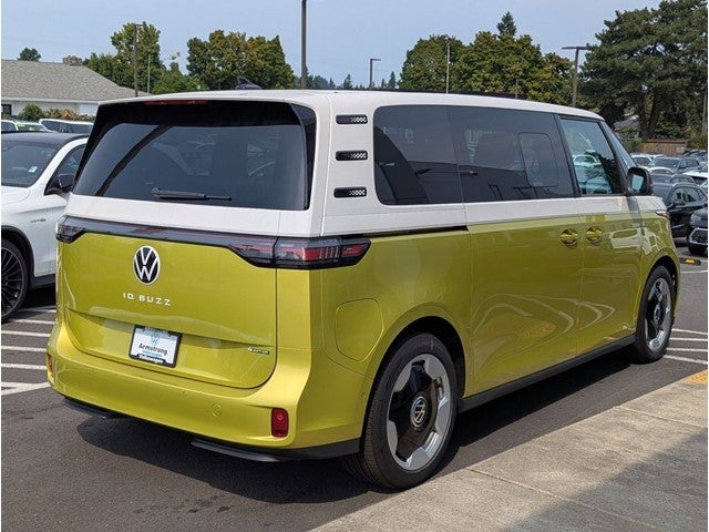 2025 Volkswagen ID. Buzz Pro S Plus