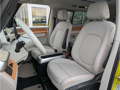 2025 Volkswagen ID. Buzz Pro S Plus