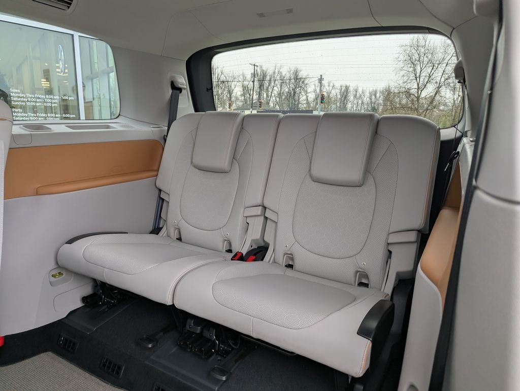 2025 Volkswagen ID. Buzz Pro S Plus