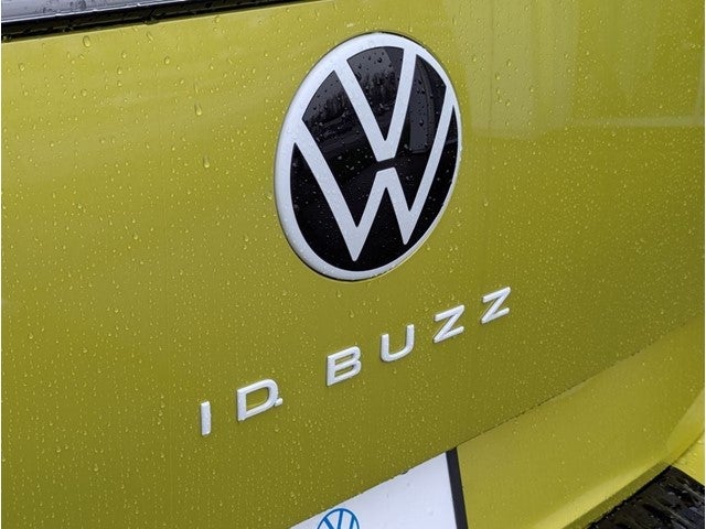 2025 Volkswagen ID. Buzz Pro S Plus