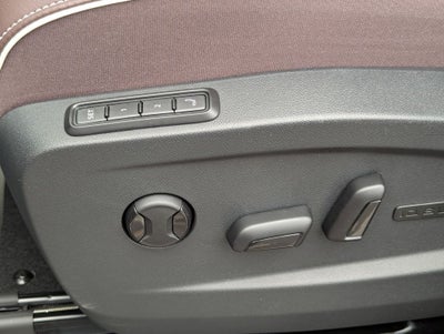 2025 Volkswagen ID. Buzz Pro S Plus