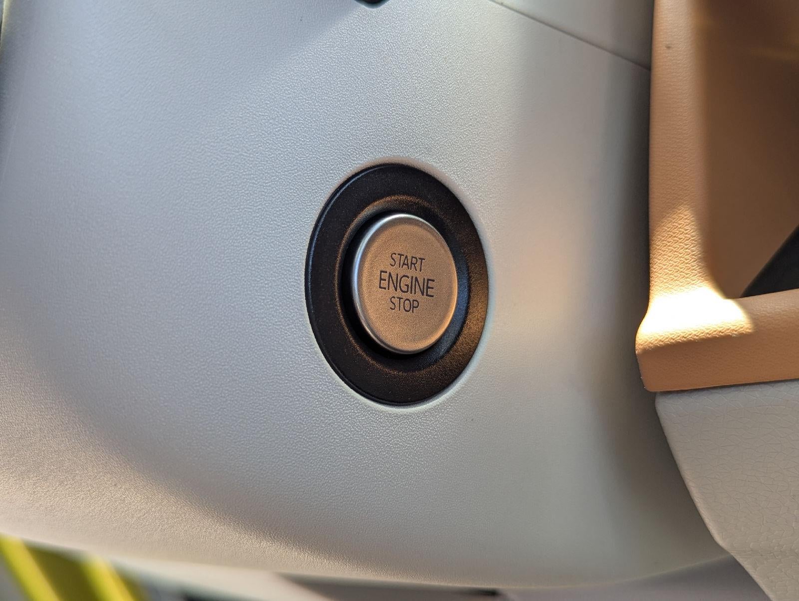2025 Volkswagen ID. Buzz Pro S Plus