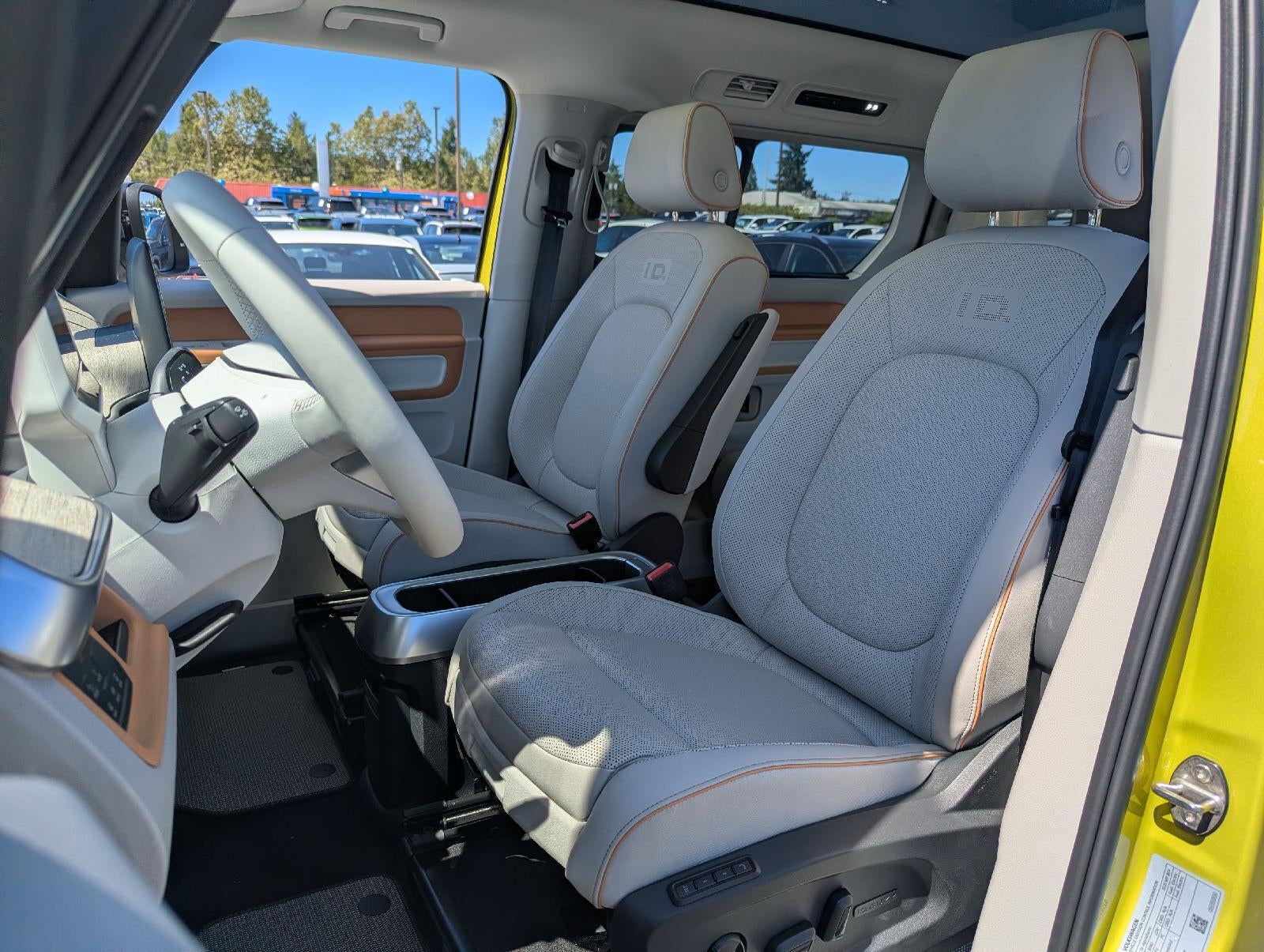 2025 Volkswagen ID. Buzz Pro S Plus