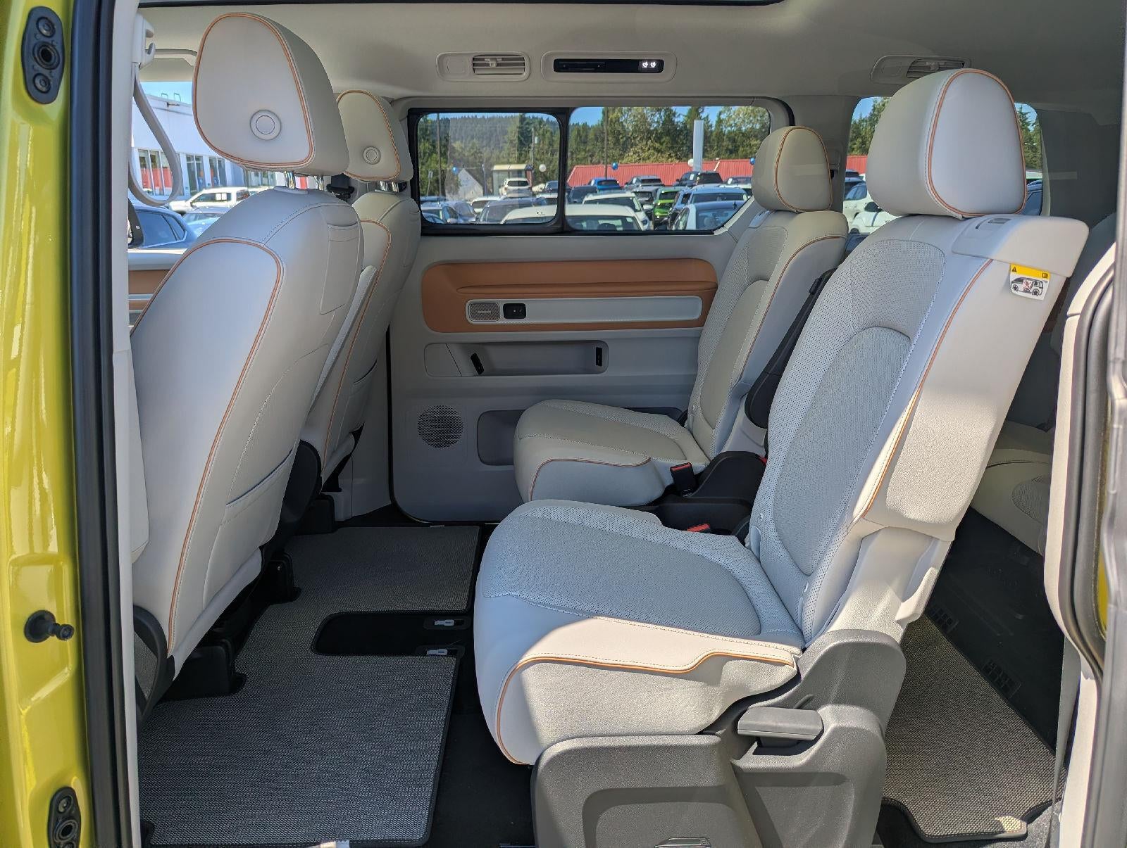 2025 Volkswagen ID. Buzz Pro S Plus
