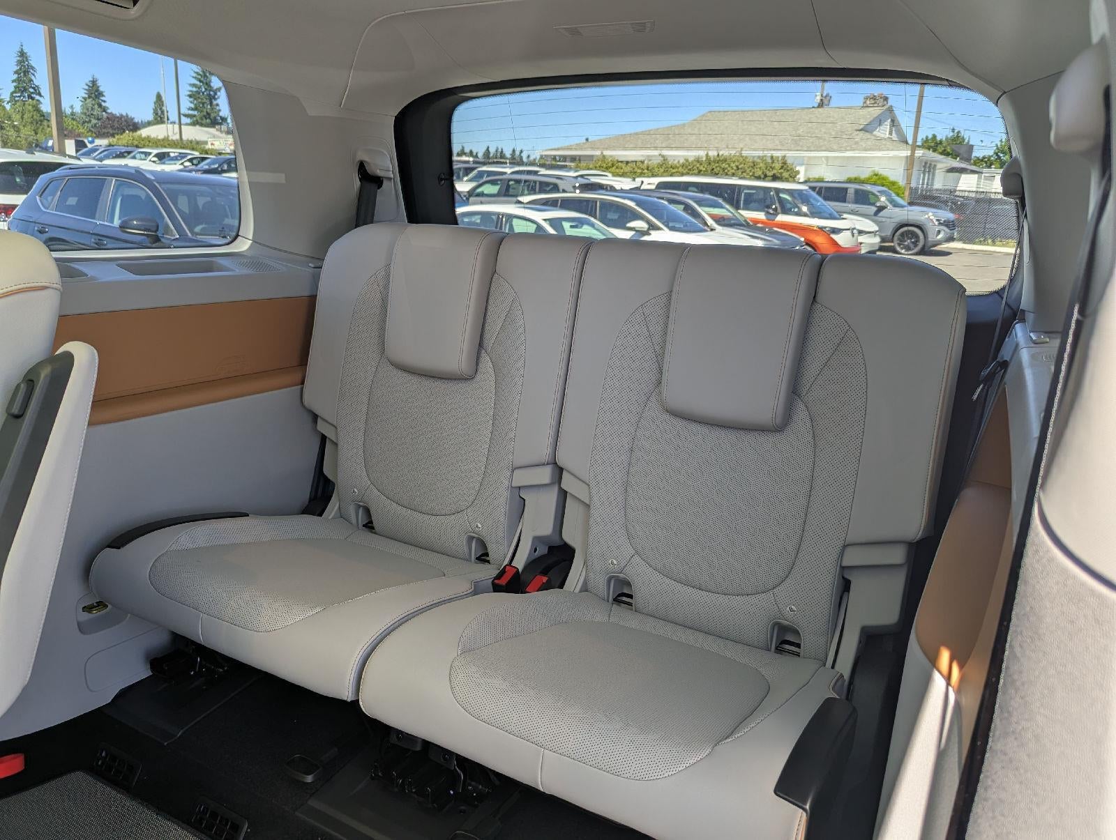 2025 Volkswagen ID. Buzz Pro S Plus