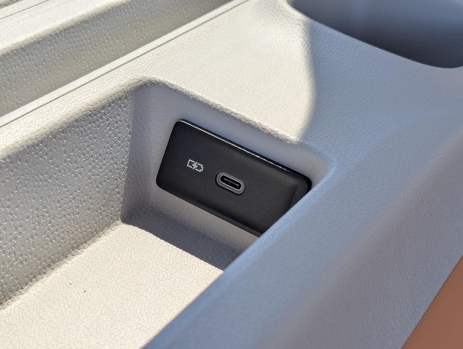 2025 Volkswagen ID. Buzz Pro S Plus
