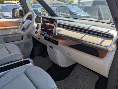 2025 Volkswagen ID. Buzz Pro S Plus