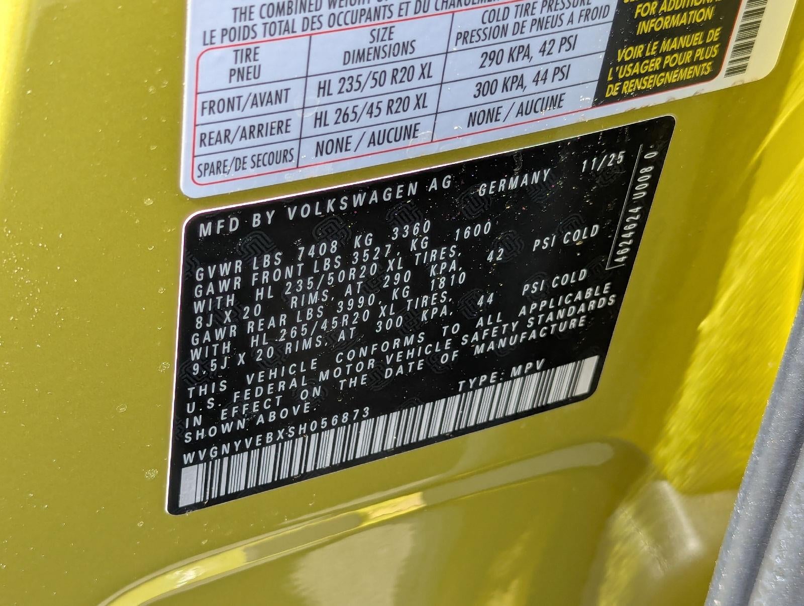 2025 Volkswagen ID. Buzz Pro S Plus