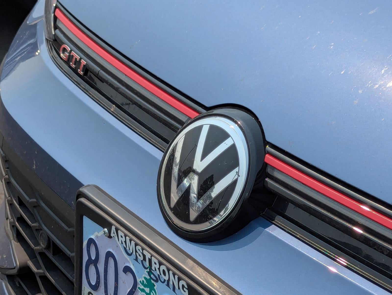 2025 Volkswagen Golf GTI SE