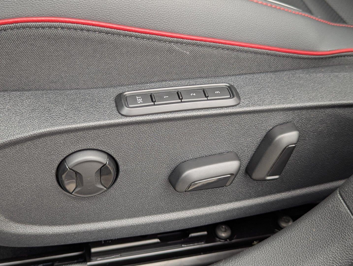2026 Volkswagen Golf GTI 2.0T SE