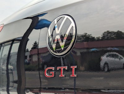 2026 Volkswagen Golf GTI 2.0T SE